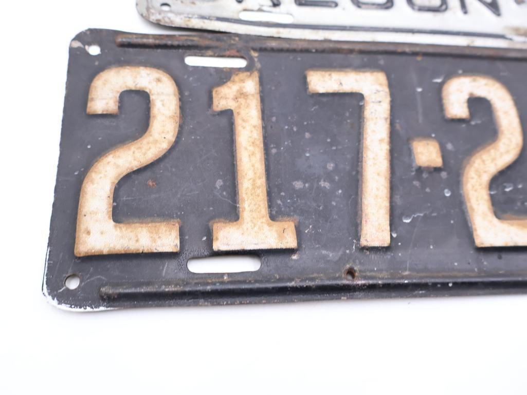 Two Antique Oregon License Plates - 4