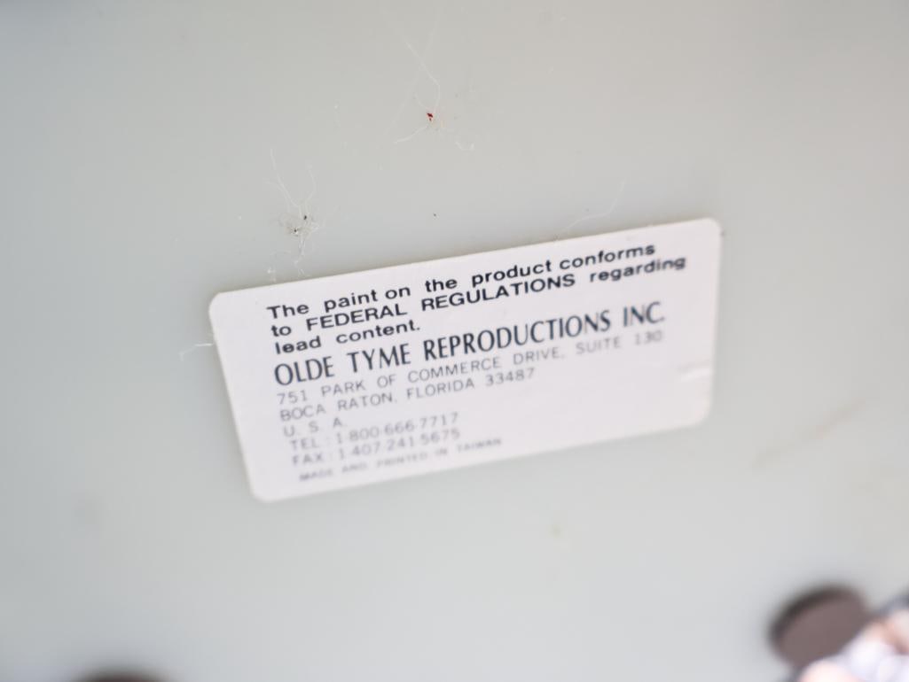 Kitchen Gas Pump Items - 8