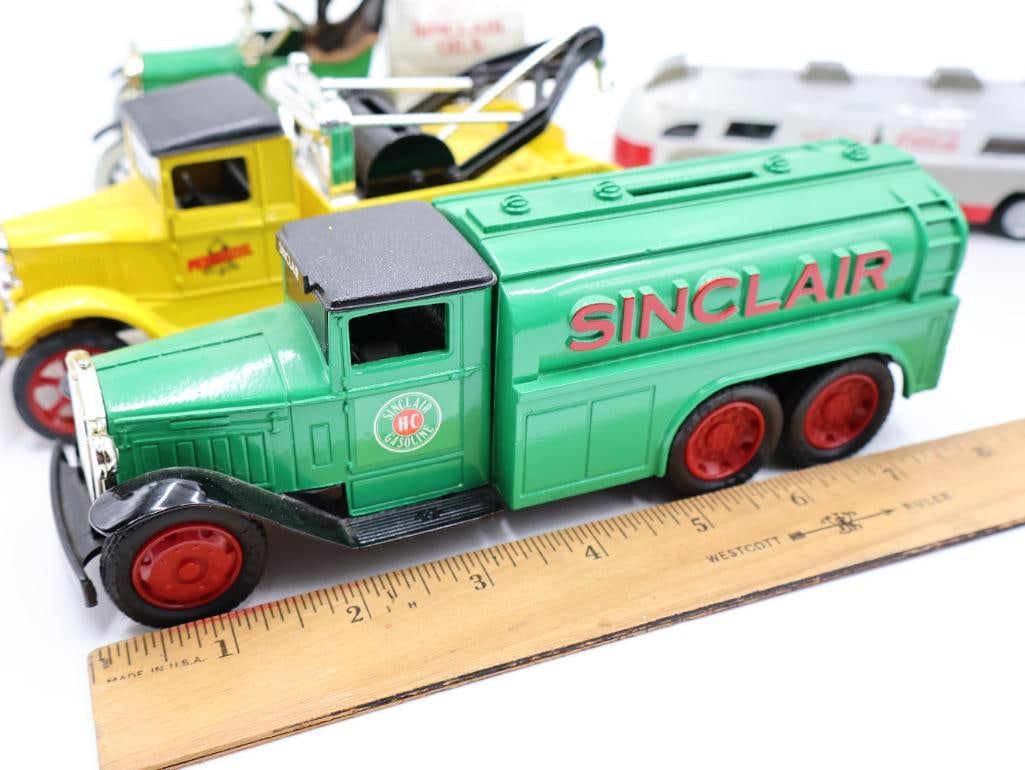 Eleven Various Diecast Collectable Trucks - 5