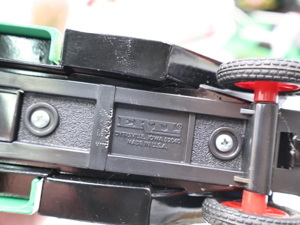Eleven Various Diecast Collectable Trucks - 6