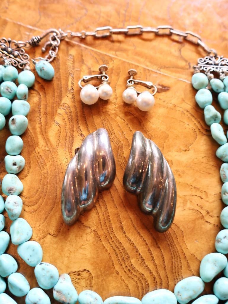 Turquoise and Pearl Jewelry Collection, Necklaces and Earrings - 7