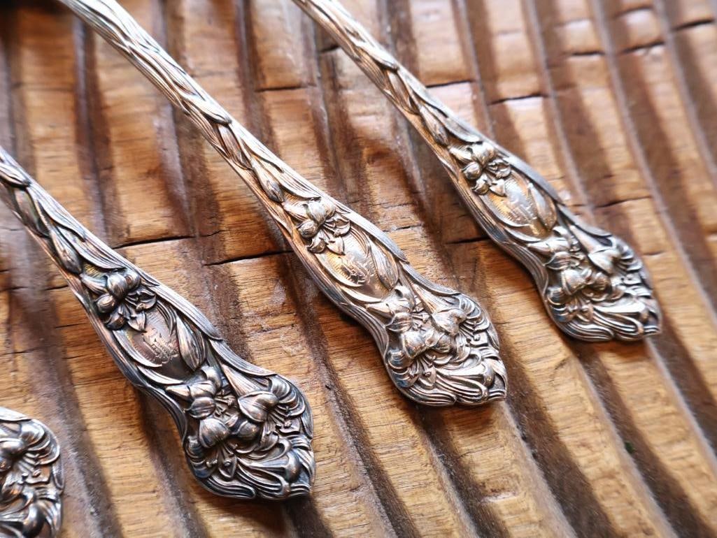 Set of 5 Sterling Silver Art Nouveau Floral Spoons 131g - 3