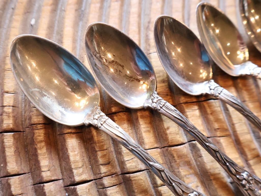 Set of 5 Sterling Silver Art Nouveau Floral Spoons 131g - 4