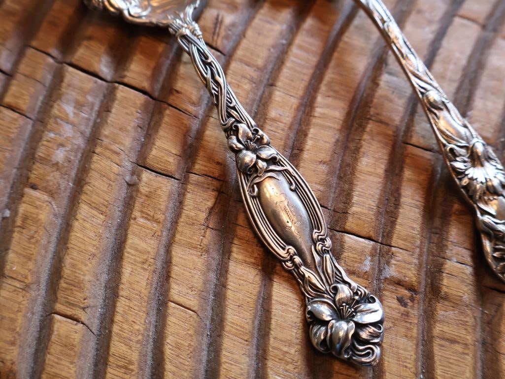 3 Antique Sterling Silver Floral Serving Spoons 101 Grams - 6
