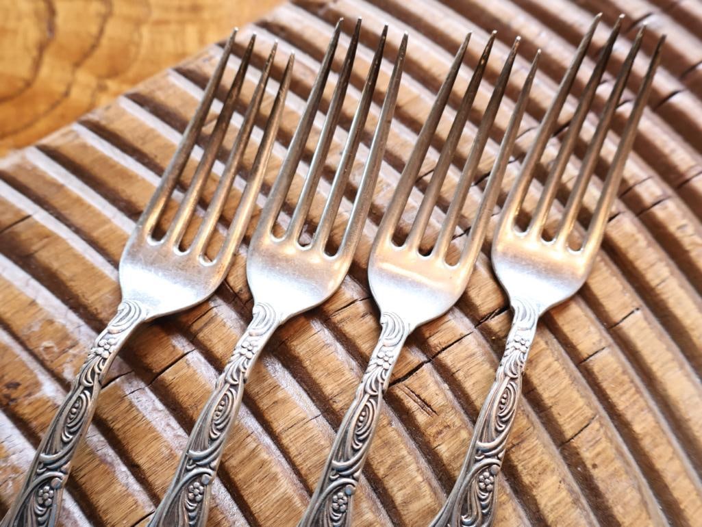 Set of 4 Antique Sterling Silver Dinner Forks, Pat. 1892, 153g - 3