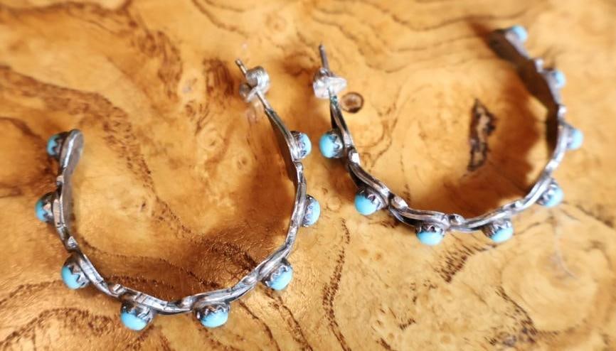Vintage Southwestern Silver and Turquoise Mixed Jewelry - 5