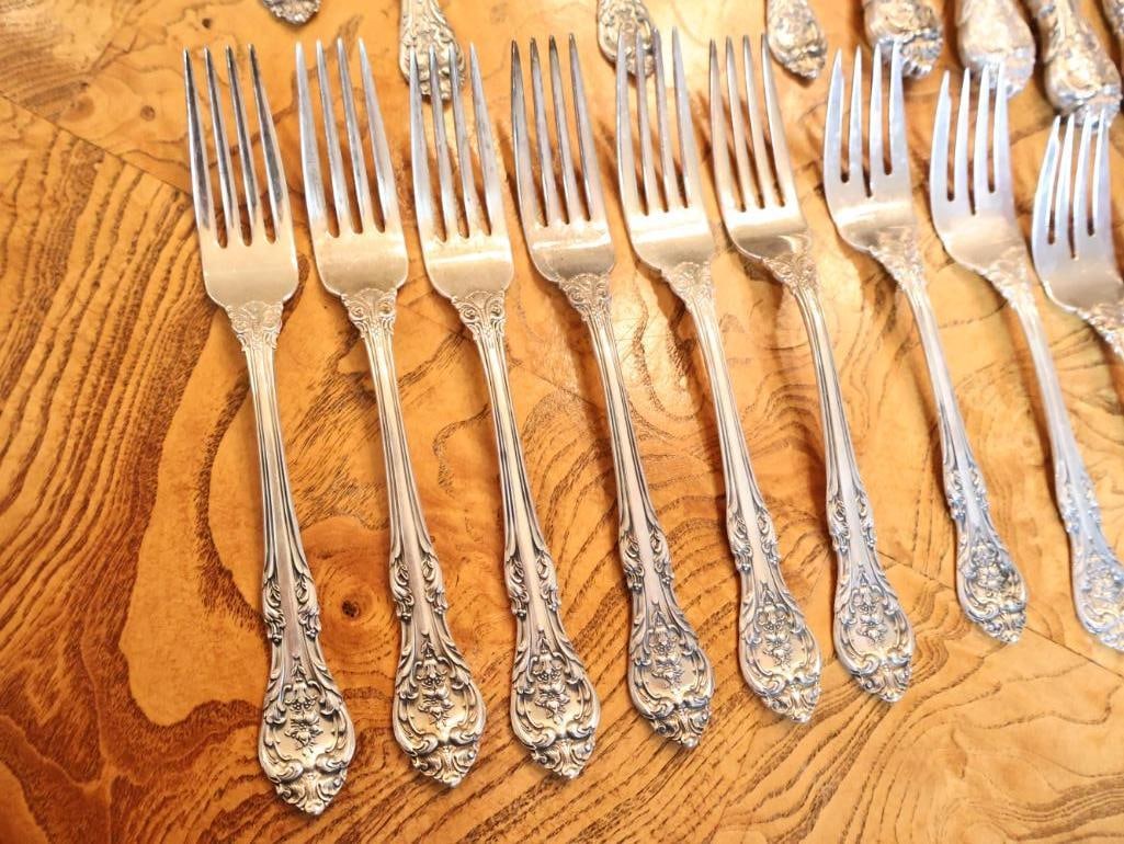 31 Pc Gorham Sterling Silver Flatware Set with Serving Piece - 8