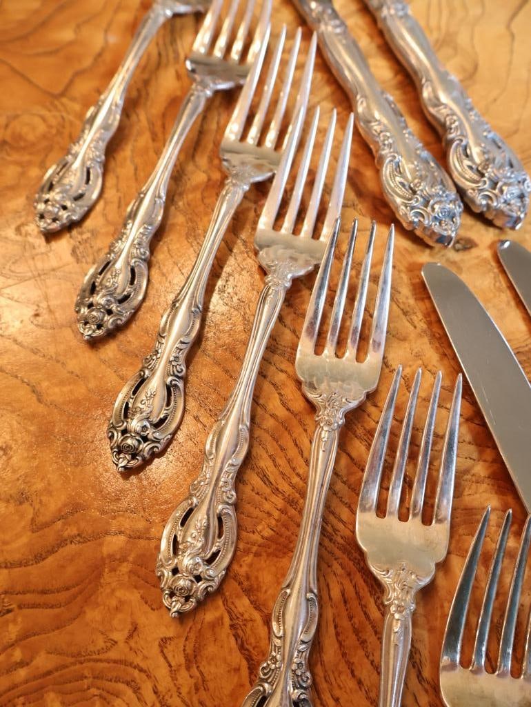 28 Pc Moreau La Salle Sterling Silver Flatware Set - 14