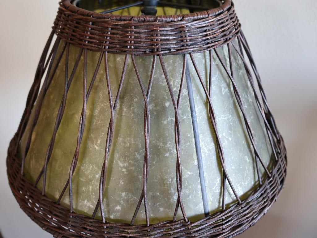 Quoizel Highland 2 Light Table Lamp - 3