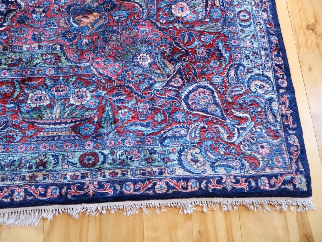 Large Persian-Style Floral Medallion Rug with Woven Inscription - 9