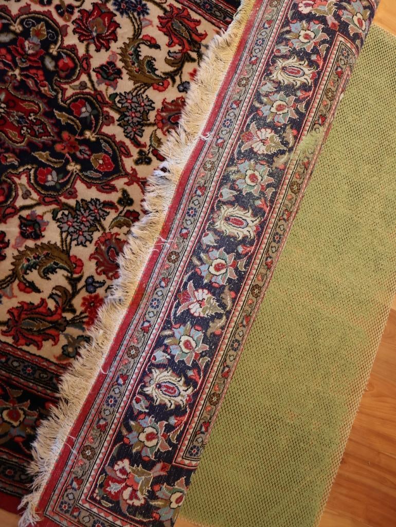 Hand-Knotted Persian-Style Floral Area Rug - 9