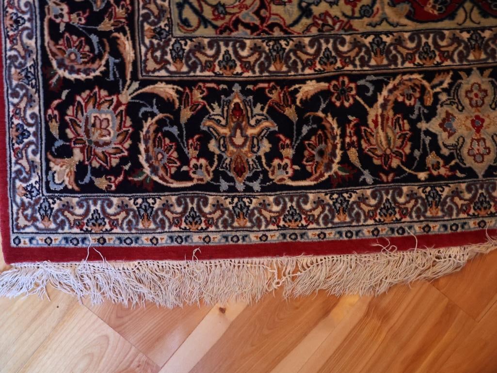 Persian-Style Floral Medallion Area Rug, Red and Navy - 4