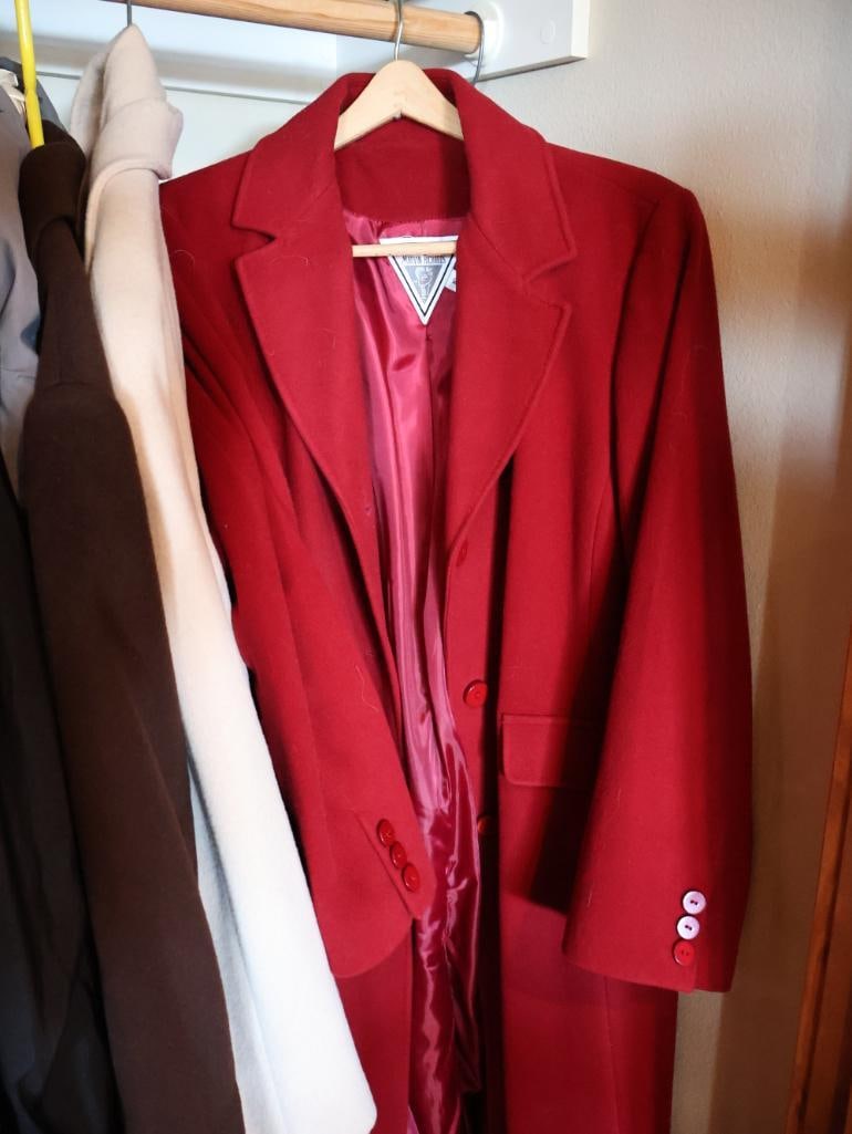 Estate Lot of Women's Winter Coats and Outerwear - 10