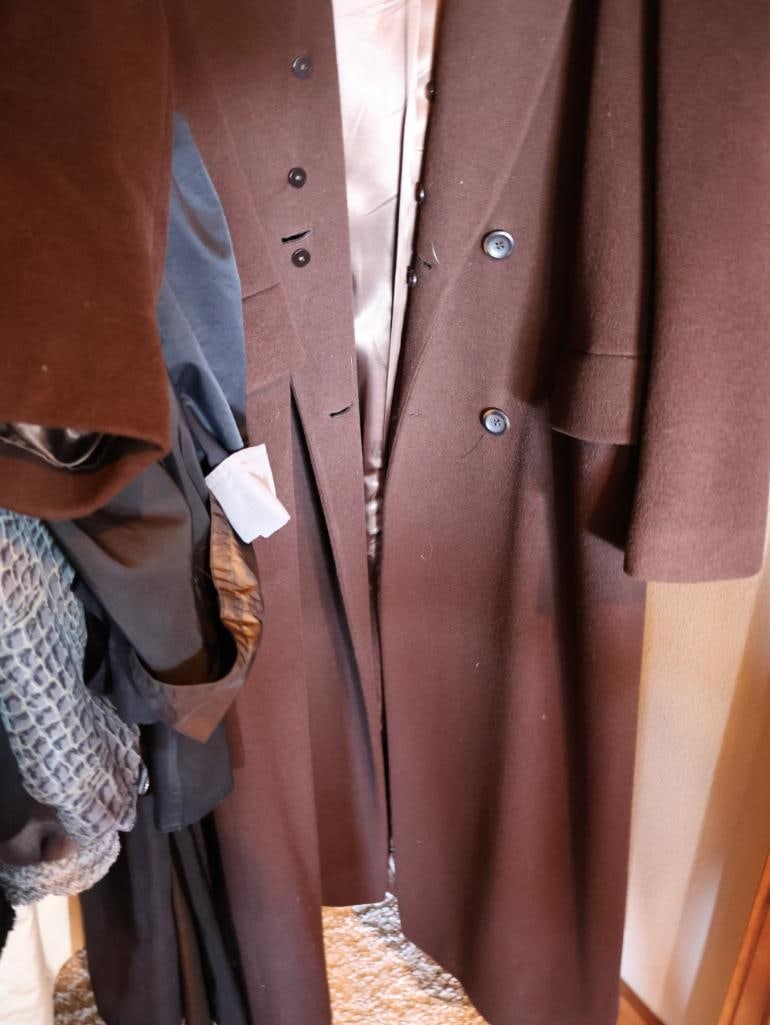 Estate Lot of Women's Winter Coats and Outerwear - 3