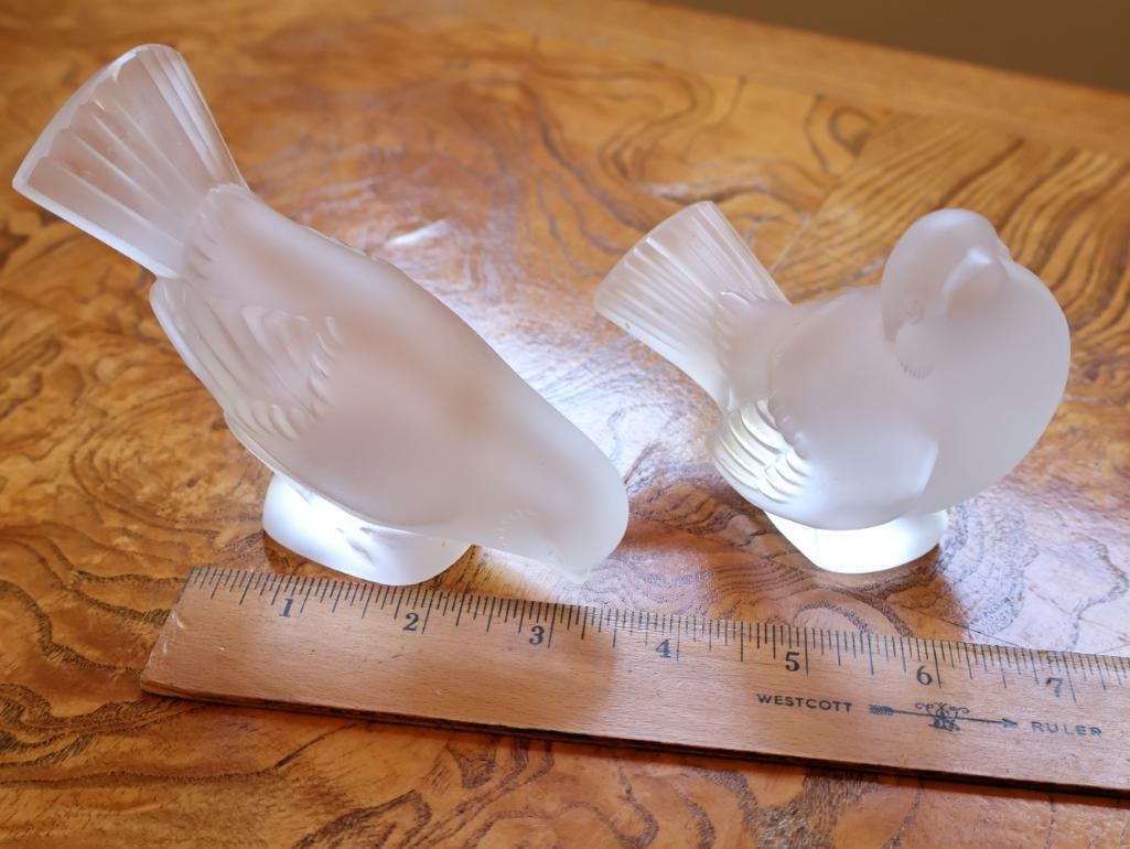Pair of Lalique France Frosted Crystal Bird Figurines - 3