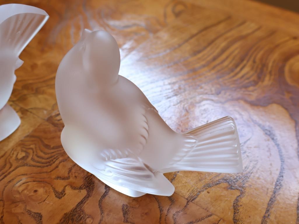 Pair of Lalique France Frosted Crystal Bird Figurines - 4