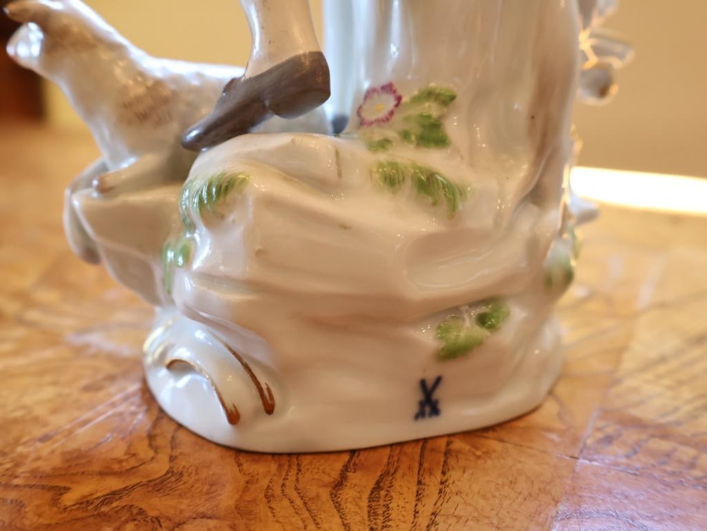 Pair of Meissen Porcelain Pastoral Figurines - 11