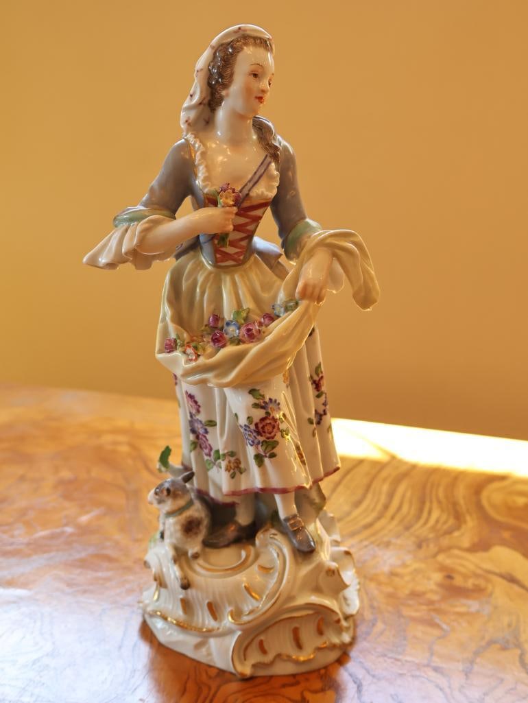 Pair of Meissen Porcelain Pastoral Figurines - 15