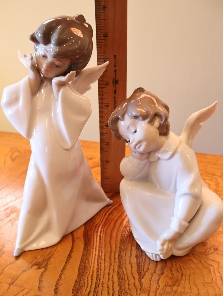 Pair of Lladro Porcelain Angel Figurines Resting and Standing Angels - 2