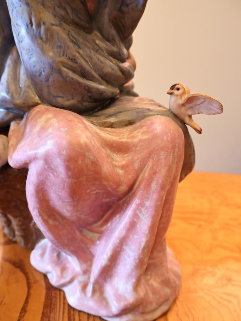Lladro Winter Girl with Birds Porcelain Figurine - 6