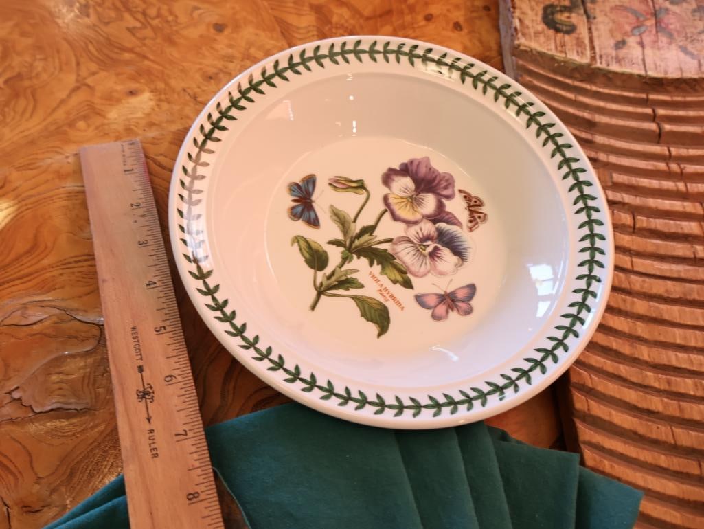 Vintage Entertaining Lot - 3