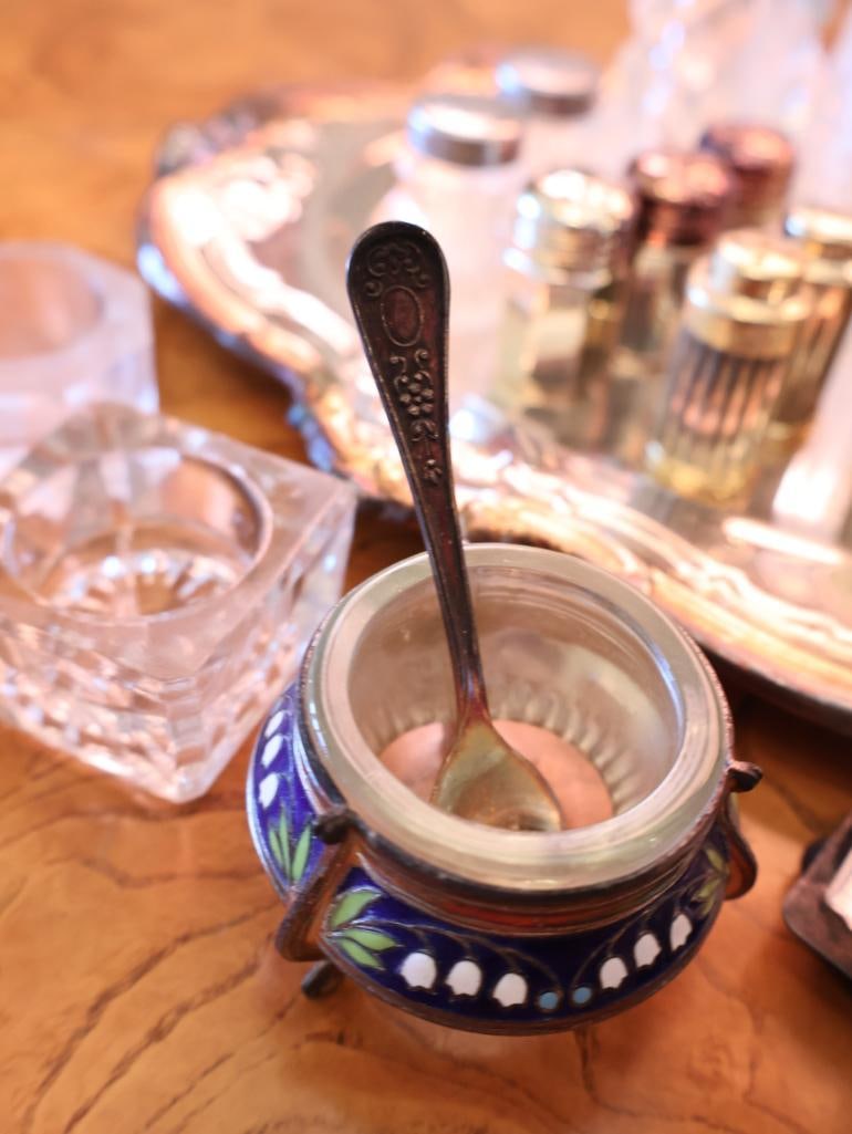 Vintage Sterling Silver-Topped Glass Shakers, Crystal Condiment Pieces and Enamel Salt Cellars - 10