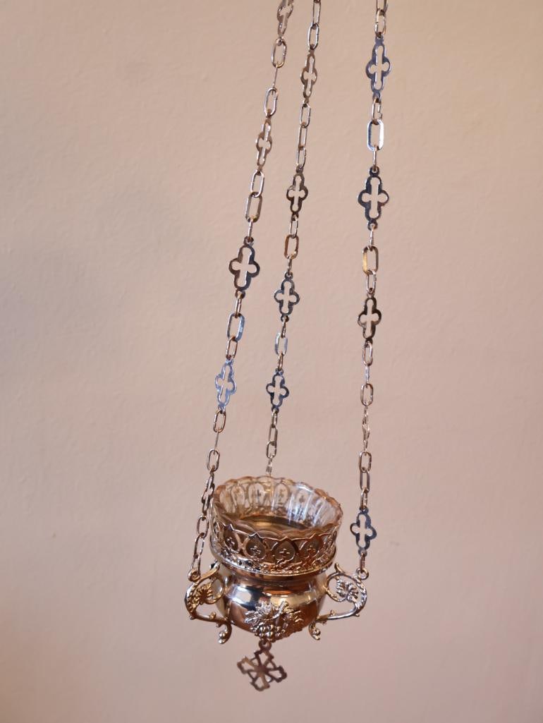 Brass Style Desk Lamp, Trays, and More - 3
