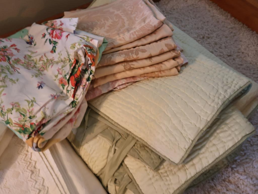 Lovely Knit Throw Blanket and Collection of Sheets - 5