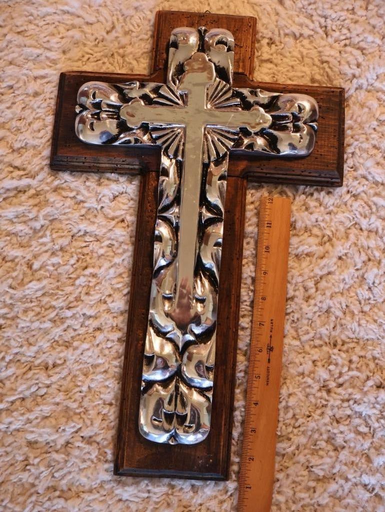 Large Wood Crosses - 7