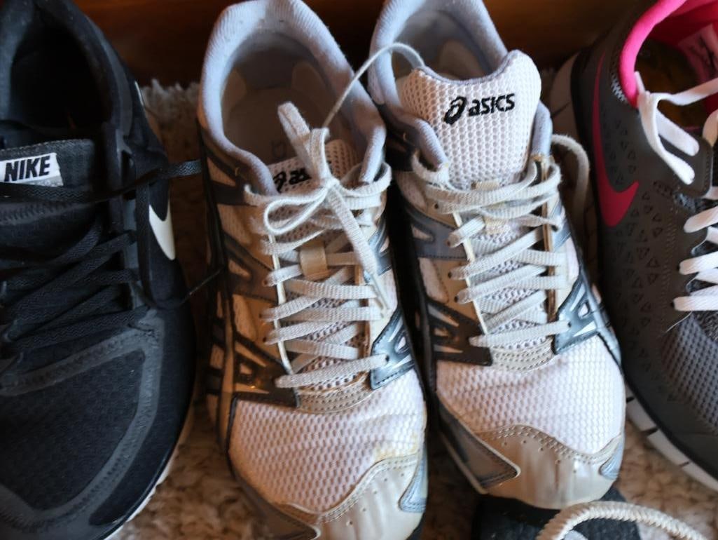 Large Lot of Ladies Tennis Shoes and Sandals - 13