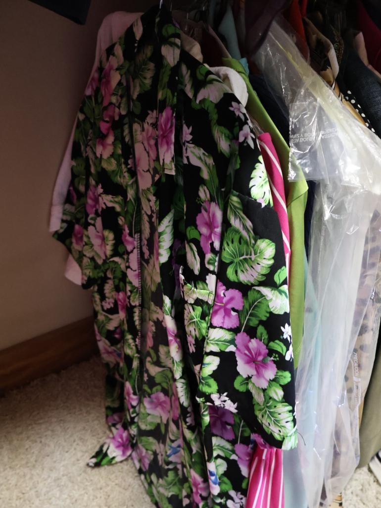Large Collection of Ladies Tops, Blouses, and Shirts - 15