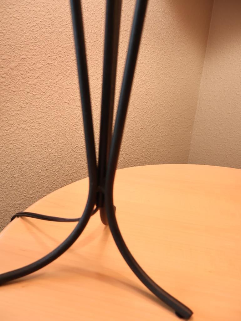 Handmade Wadenstierna Side Table and Pair of Lamps - 12
