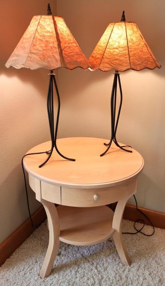 Handmade Wadenstierna Side Table and Pair of Lamps: Round light wood side table signed inside drawer 'Erik Johan Wadenstierna Bend Oregon 2/8/87', Wadenstierna is recognized in the Central Oregon region for building high-quality, heirloom-grade custom