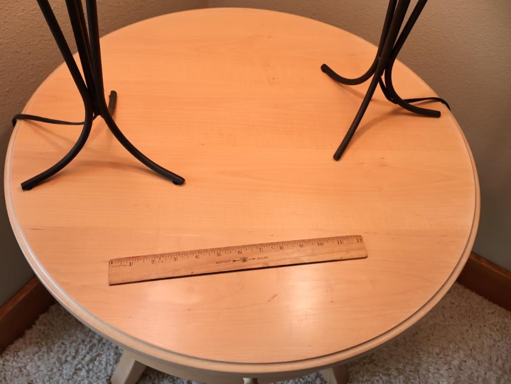 Handmade Wadenstierna Side Table and Pair of Lamps - 3