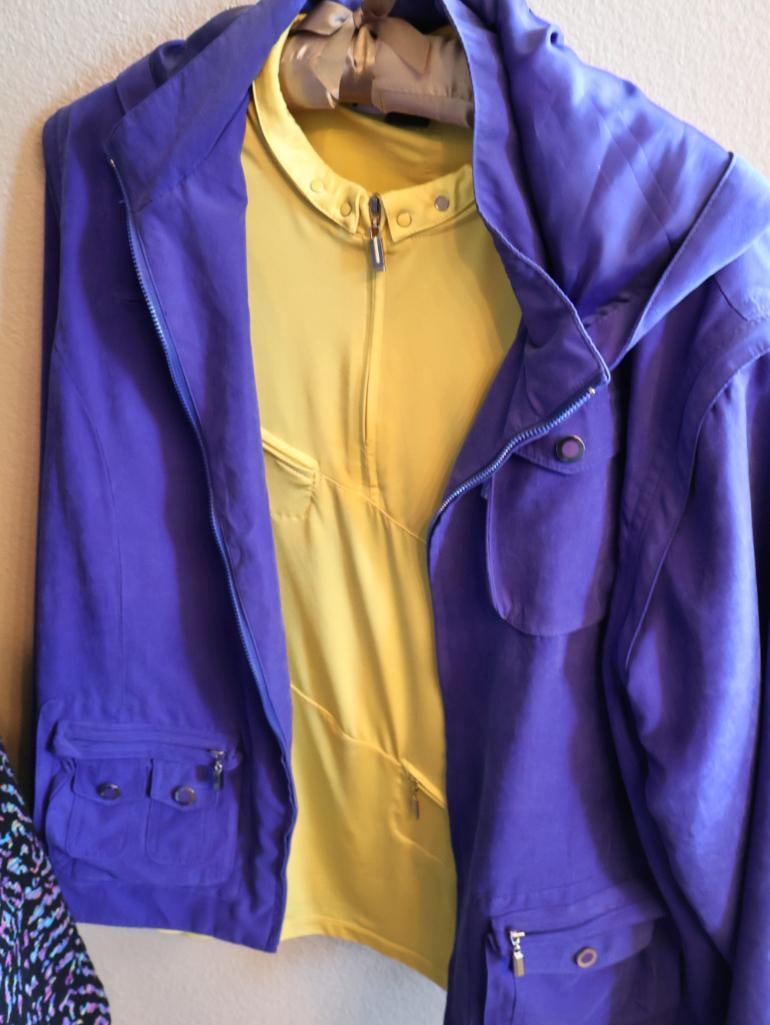 Vintage Windbreaker Jacket and Outdoor Sweaters - 16