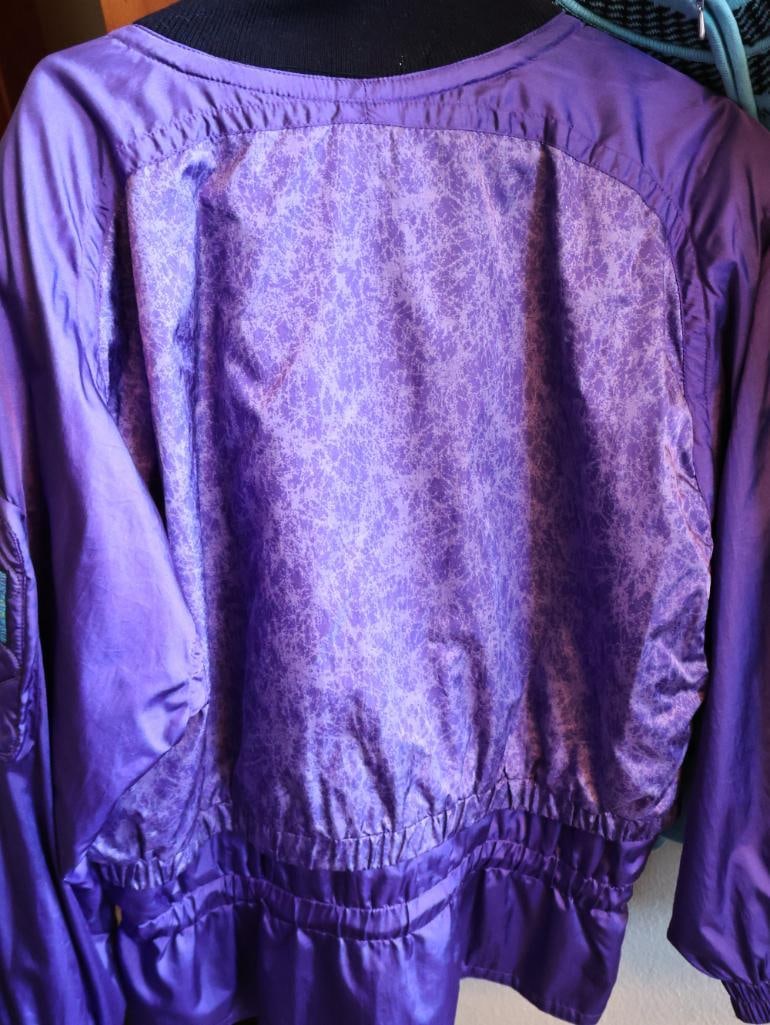 Vintage Windbreaker Jacket and Outdoor Sweaters - 8