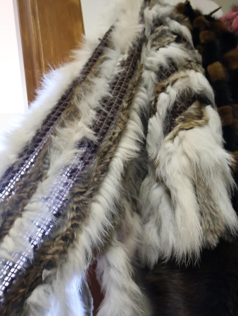Collection of Fur Scarves and Mink Collar - 7