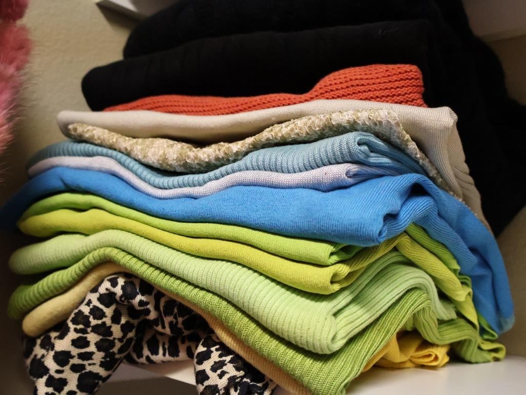 Two Stacks of Pull Over Sweaters - 5