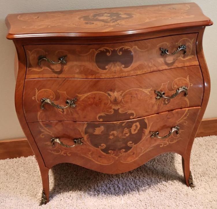 Vintage Italian Style Inlaid Marquetry Bombe Chest of Drawers - 4