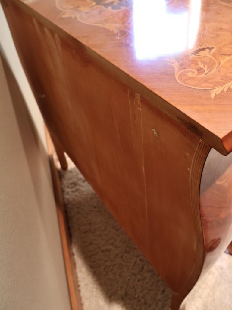 Vintage Italian Style Inlaid Marquetry Bombe Chest of Drawers - 8