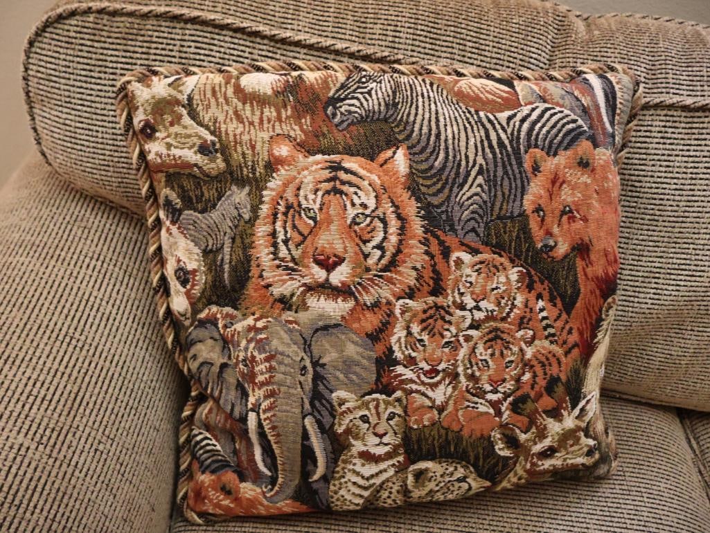 La-Z-Boy Cozy Beige Cloth Sofa - 4