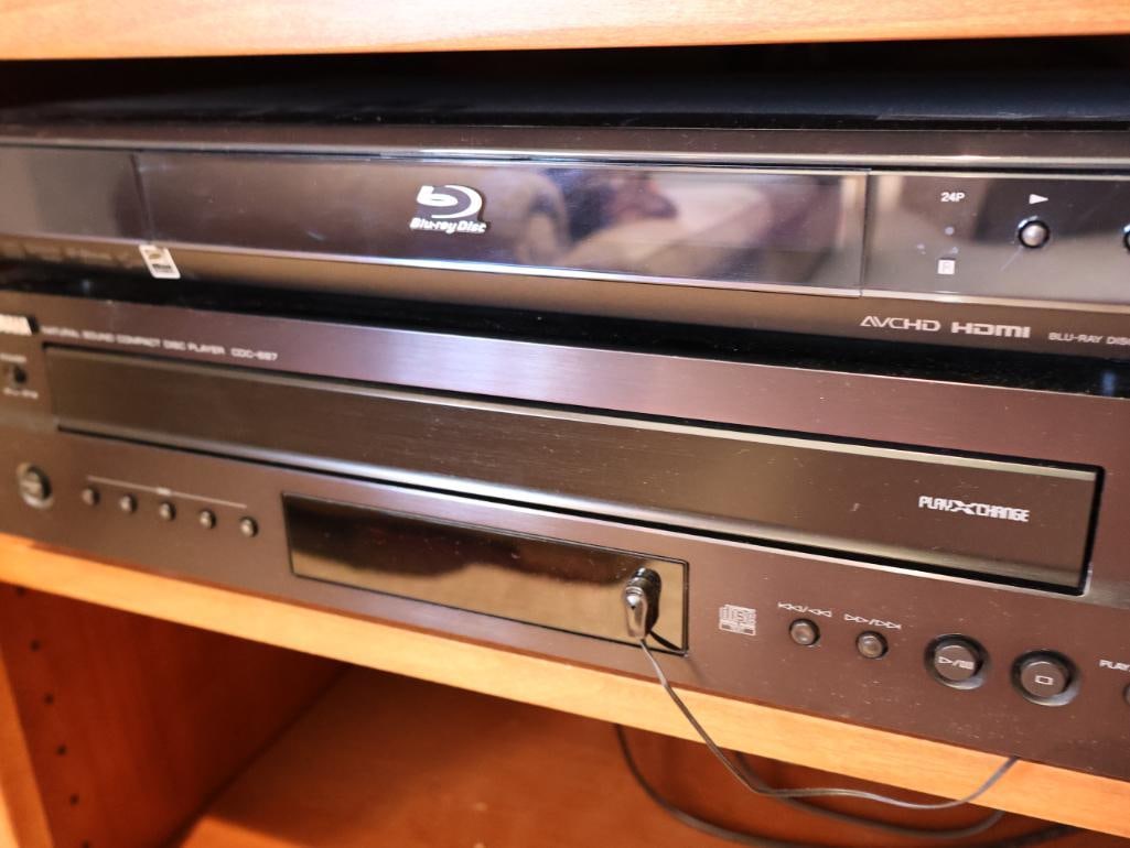 Yamaha Receiver and CD Player, with Sony Blu-Ray Player - 8