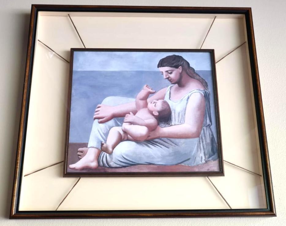 Uniquely Framed Pablo Picasso Print of 'Mother and Child': Original artwork was created in 1921 by Pablo Picasso, this modern print gas a lovely modern framing, about 27" by 29"