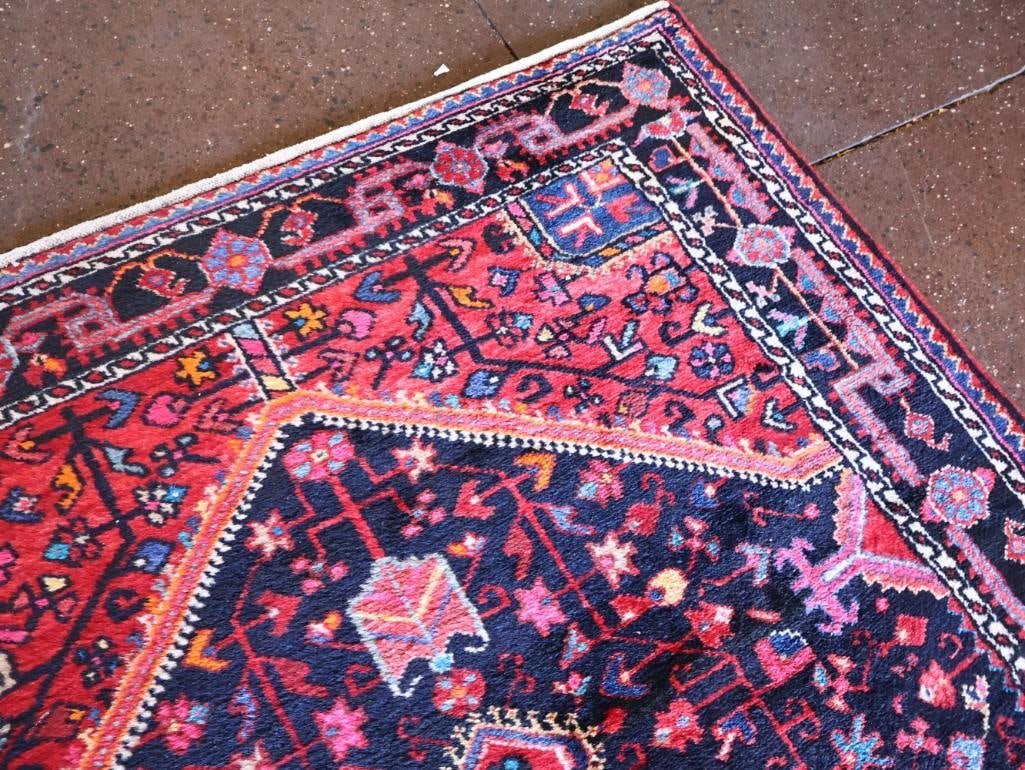 Vintage Hand-Knotted Persian Karadjar Rug - 8