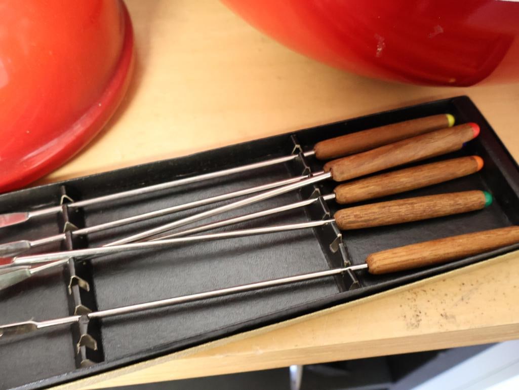Large Lot of Pots and Pans, Including Le Creuset - 10