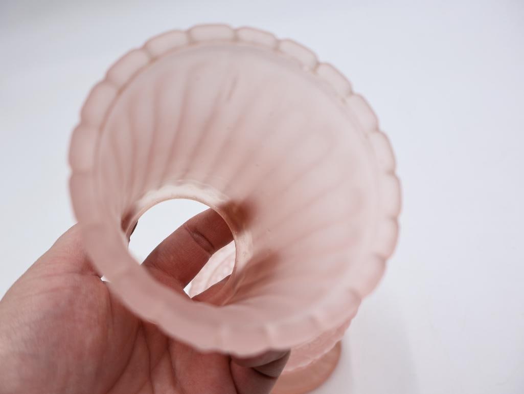 White Hobnail and Pink Frosted Fairy Lamps - 5