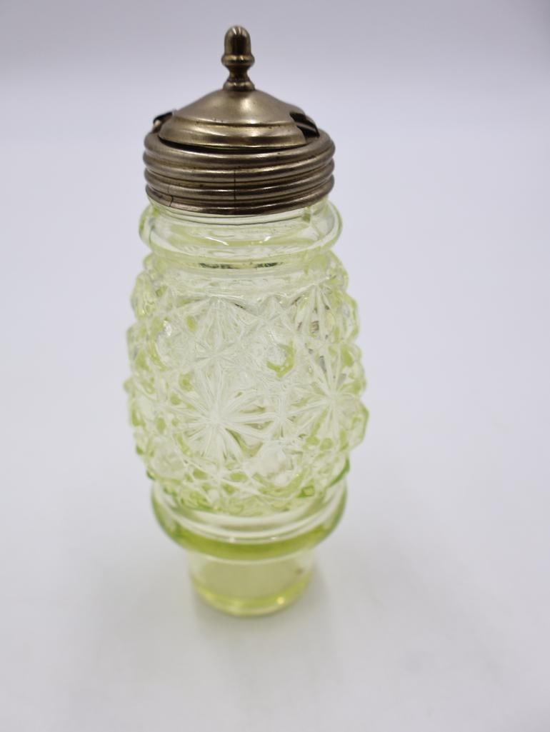 2 Antique Uranium Glass Pieces - 12
