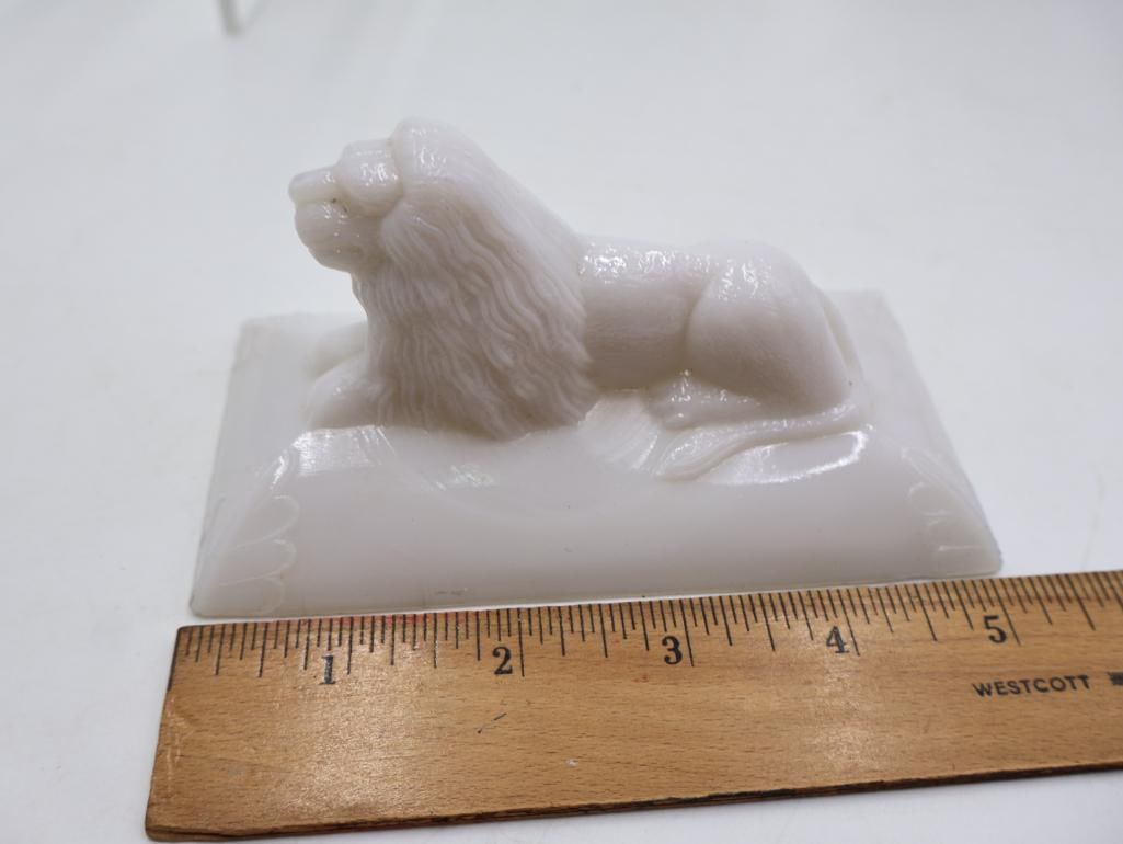 Antique Milk Glass Animal Dishes and Wire Basket Collection - 11