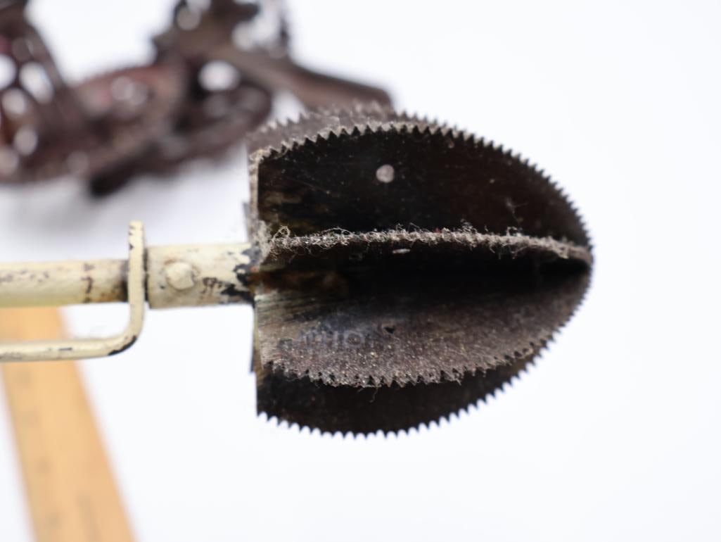 Collection of Antique Cast Iron Hand-Crank Kitchen Gadgets Apple Peeler, Slicers & More - 18