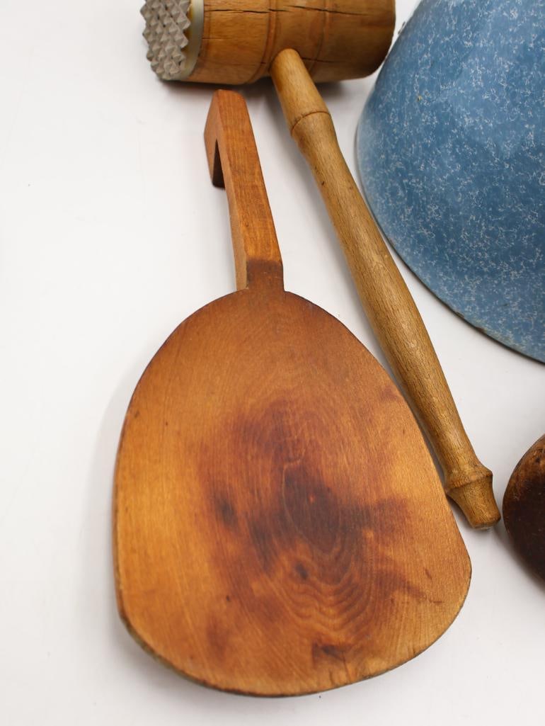 Vintage Primitive Kitchen Utensil Collection Wood and Enamelware - 17